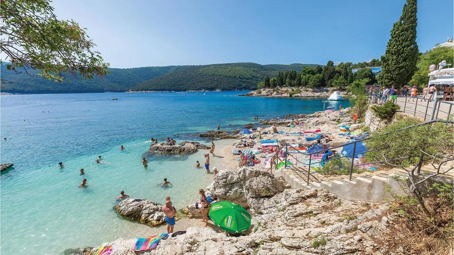 2 Bedroom Beautiful Apartment In Kapelica Raša