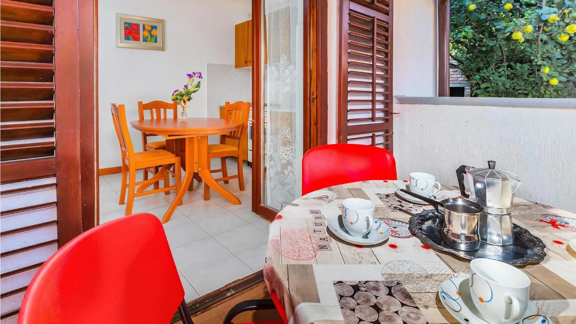 2 Bedroom Beautiful Apartment In Kapelica Raša